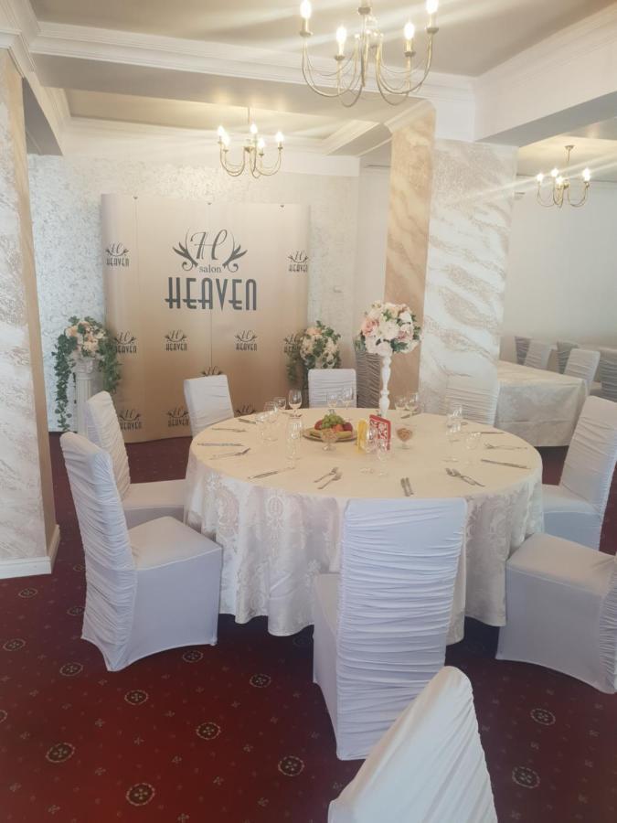Pensiunea Heaven Bascov Bagian luar foto
